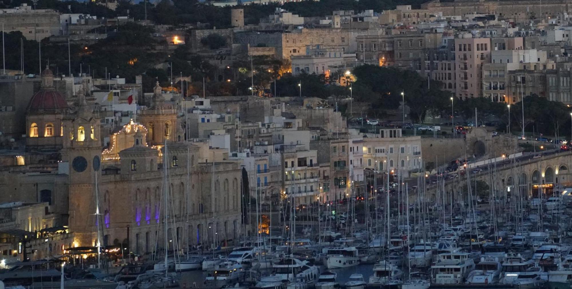 Battery House Hotell Valletta Exteriör bild