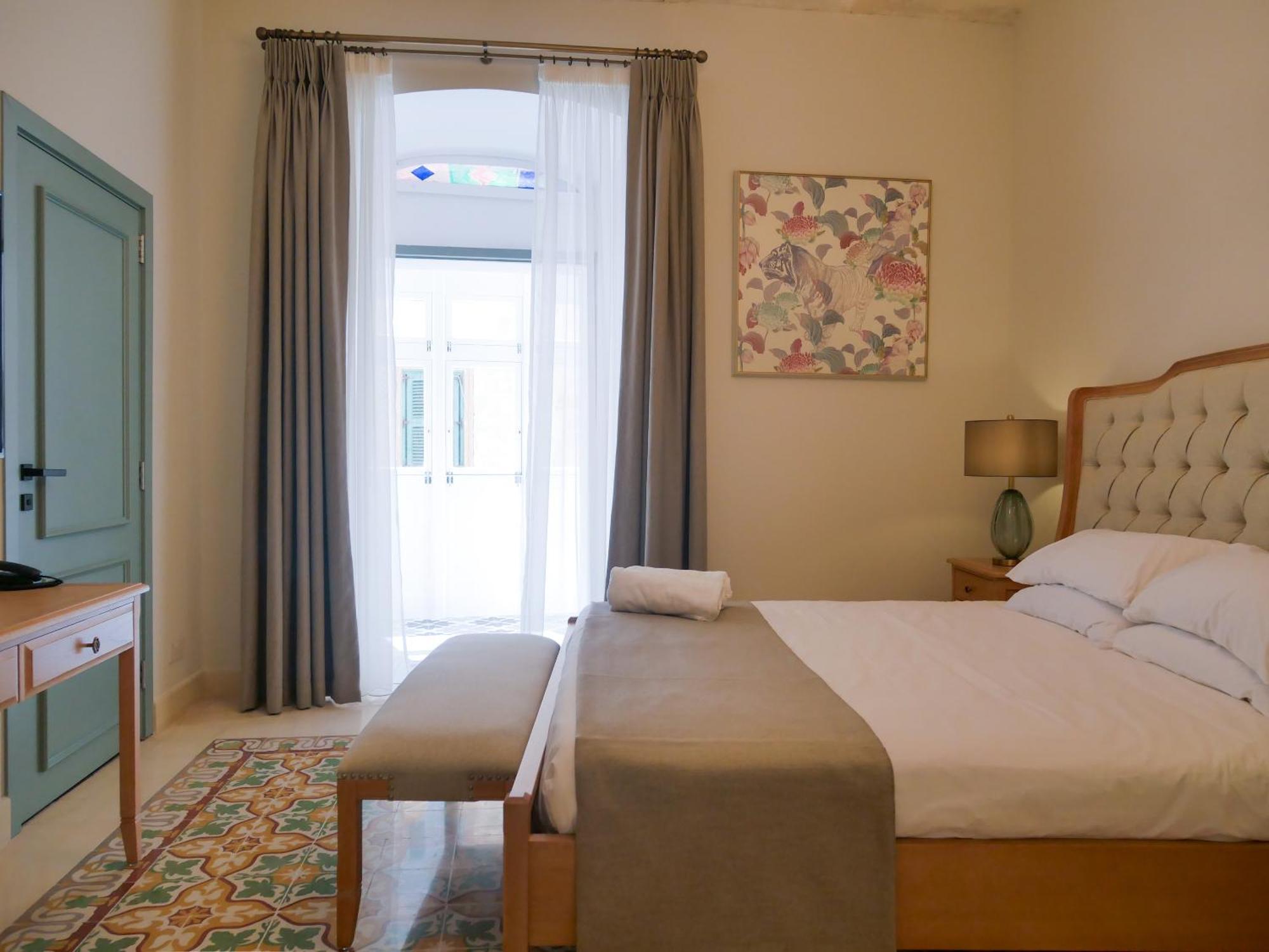 Battery House Hotell Valletta Rum bild