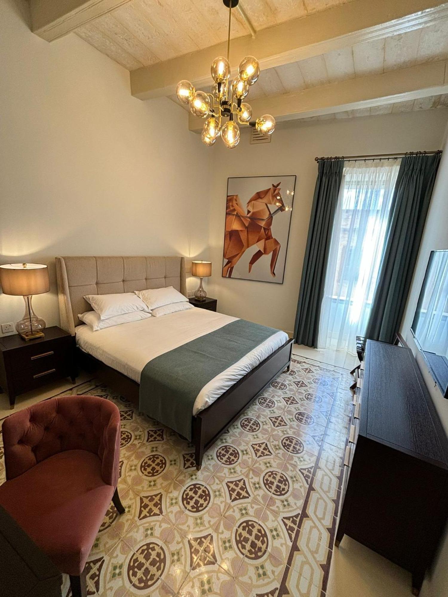 Battery House Hotell Valletta Exteriör bild