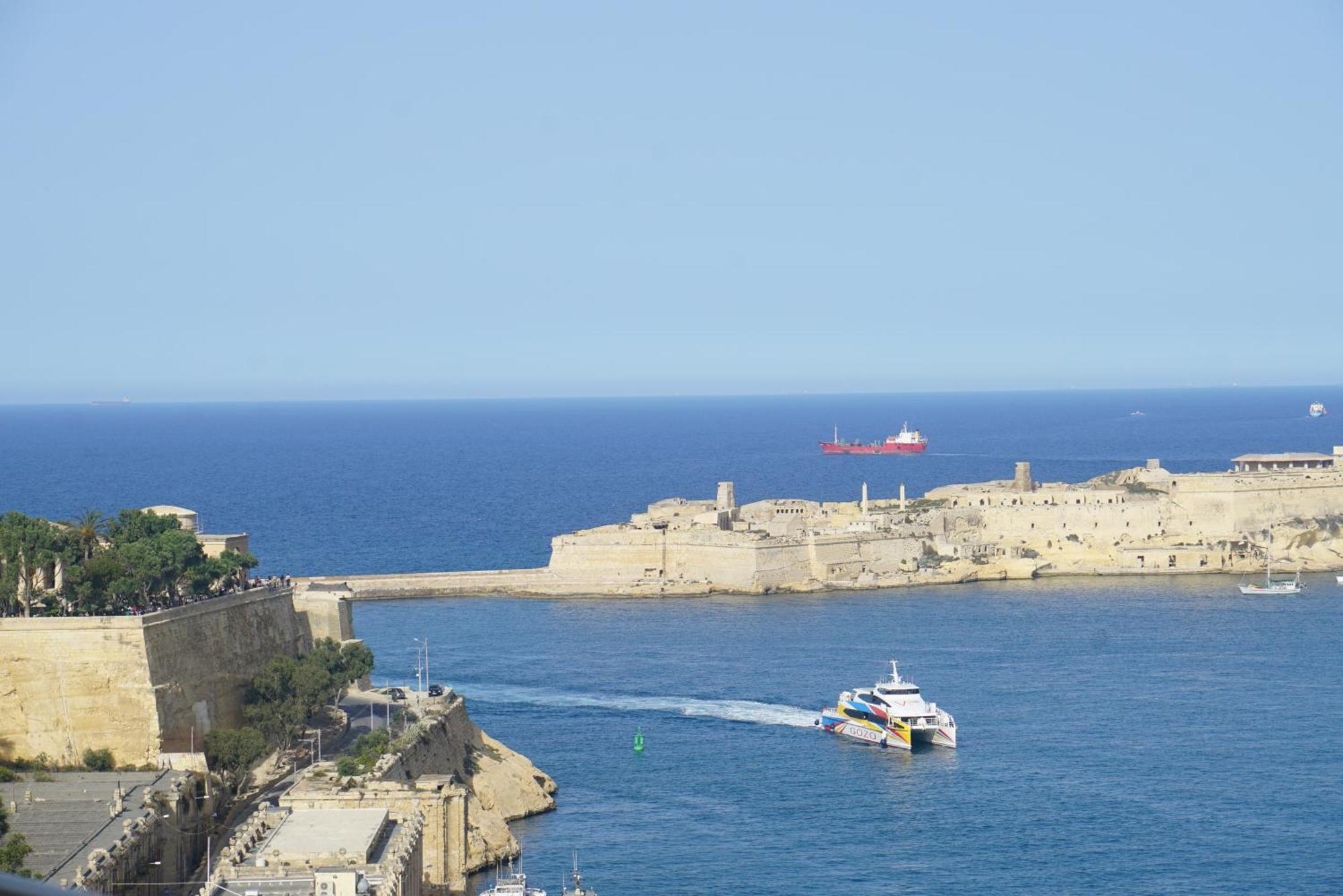 Battery House Hotell Valletta Exteriör bild